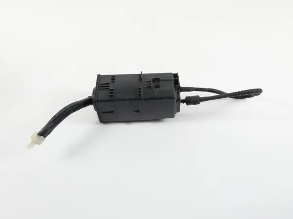 Filtre à carburant OEM 7640034AA avec tuyaux Peugeot 208 image 3