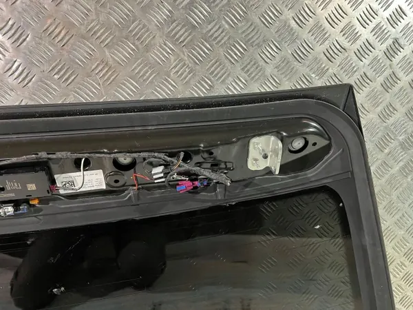 BMW achterklepglas OEM UTO23319 voor 3-serie G20/G21 image 6