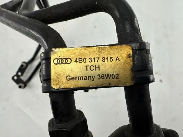 OEM 4B0317815A Oljekylarledning Audi A6 S6 C5 image 10