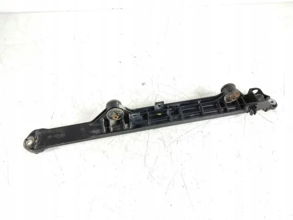 Support de ceinture avant Toyota Hilux OEM 2640326001 image 2