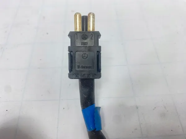 Aurinkoluukun asennusjohto Mercedes W124 image 10