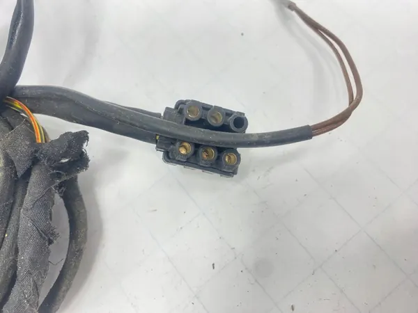 Aurinkoluukun asennusjohto Mercedes W124 image 8