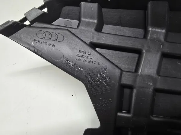 AUDI Q3 Deslizamento de montagem do para-choque dianteiro 83A807095A image 3