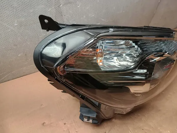 Oikea xenon-ajovalot Nissan Qashqai J10 image 3