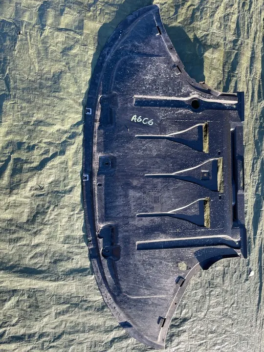 Nedre Motorplåt Audi A6 C6 image 2