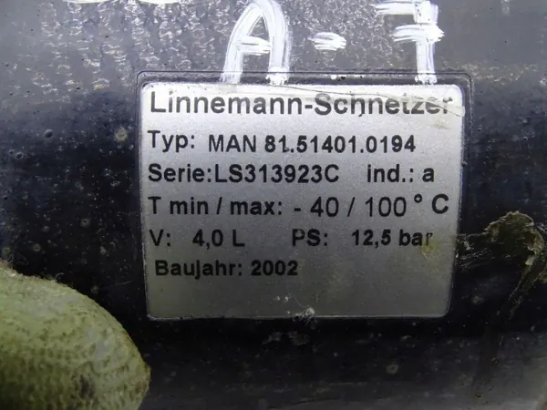 MAN L2000 Luchttank OEM 81.51401.0194 - 4L 16x26cm image 4