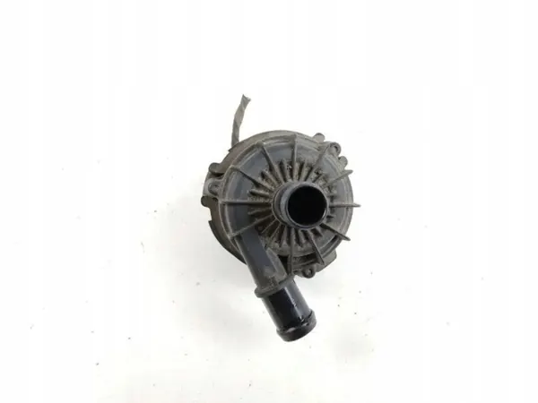 Bomba de líquido eléctrica Porsche Taycan 4S OEM 9j1965567b image 4