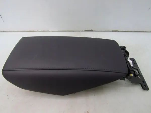 Reposabrazos OEM 84660AT000 para Kia Niro II 24R image 5