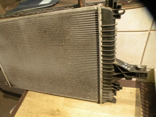 Radiador de refrigeración del motor Nissens 65553A image 6