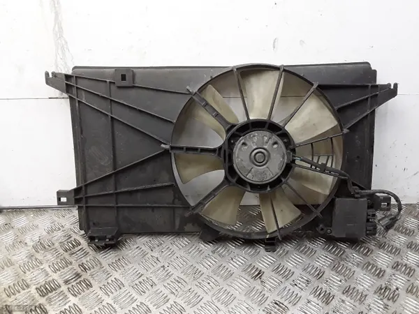 Ventilateur radiateur Mazda avec diffuseur OEM AM-516279 image 3