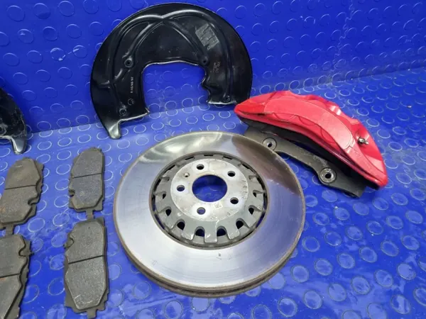 Audi Q7 Q8 Bremsensatz vorne OEM 4M0615105FM image 3