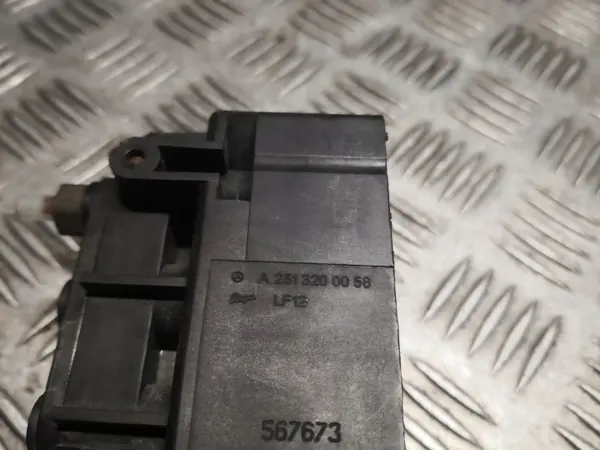Mercedes-Benz Luftfederungsmodul OEM A2513200058 image 4