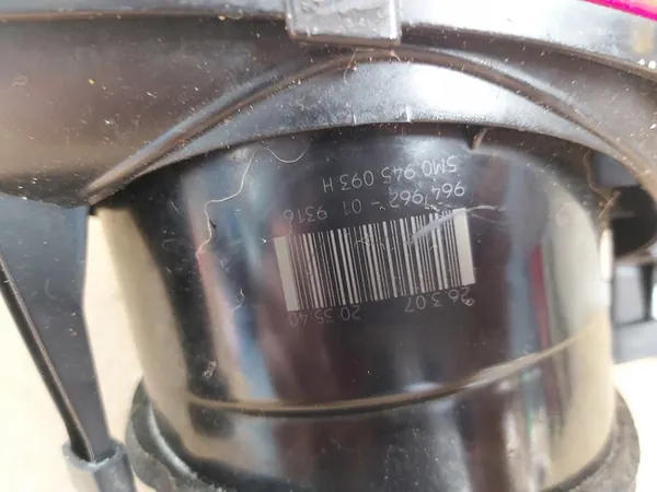 Luz trasera izquierda Volkswagen Golf 4 Plus image 3