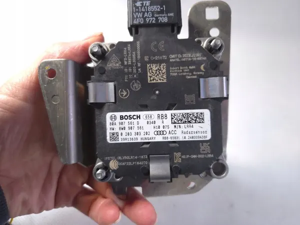 Sensores ACC OEM 80A907541D/80A907561D Esq/Dir image 4
