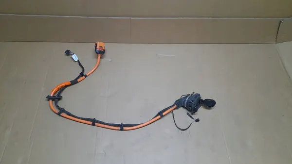 Cable de carga híbrido Mercedes GLC W253 OEM A2535409130 image 2