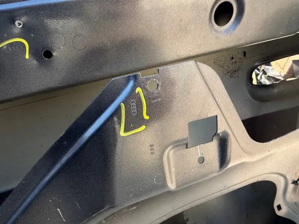 Portière avant droite OEM 4F MONDI CZESCI. Audi A6 image 7