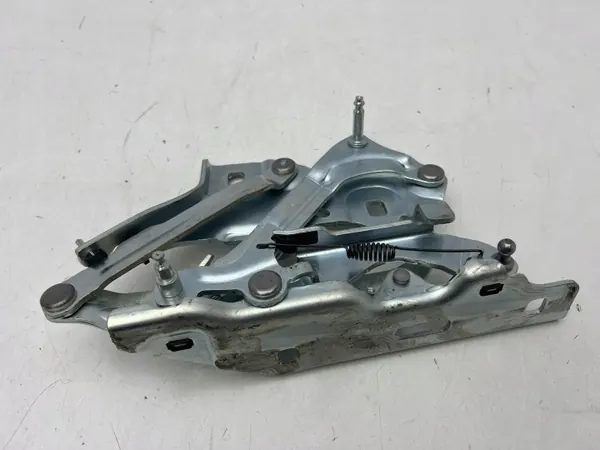 Dobradiça do Capô Audi A4 B9 8W Esquerda Dianteira OEM 8W0823301 image 4