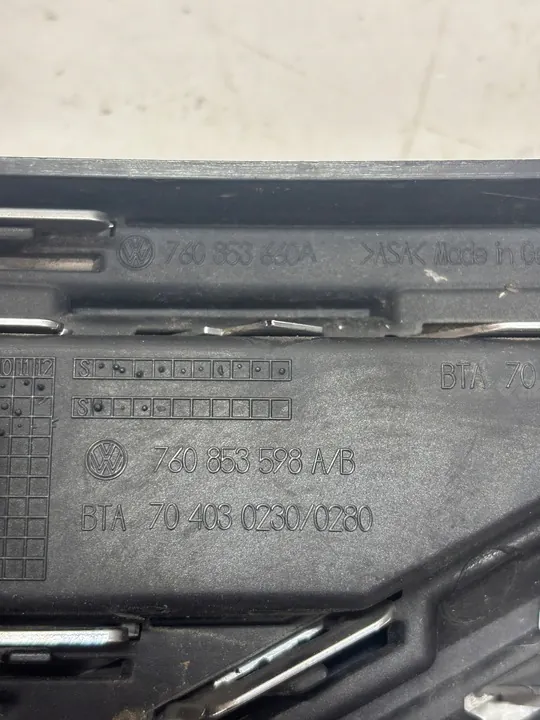 Griglia paraurti anteriore destra VW Touareg III 760853598A image 10