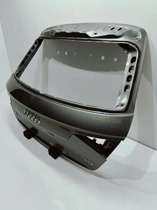 AUDI A3 8V Trunk Lid Rear Glass Lx7r OEM 8V4827025D image 3