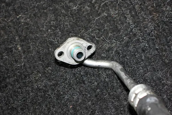 Ohjaustehostinletku AUDI Q5 2.0L bensiini OEM 8R1422893H image 6