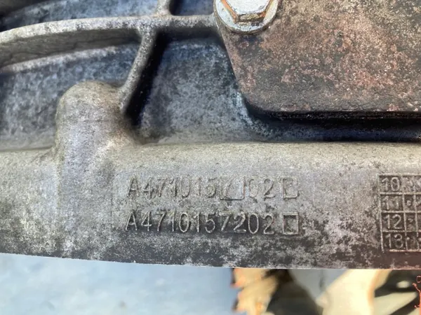 Couvercle de distribution Mercedes Actros MP4 OM471 OEM A4710157102 image 5