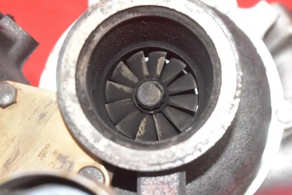 Turboalimentador Volvo XC60 2.4 D 163 CV 36002640 image 10