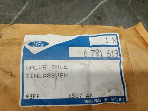 Válvula de admissão Ford Escort Mk5 1.8D OE 6781619 image 2