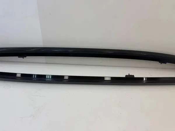 Asidero trasero izquierdo OEM 87270N7010 - Usado image 3