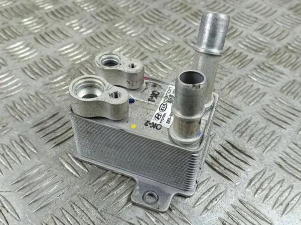 Secador AC Hyundai Ioniq 5 OEM 25670GI000 - Usado image 5