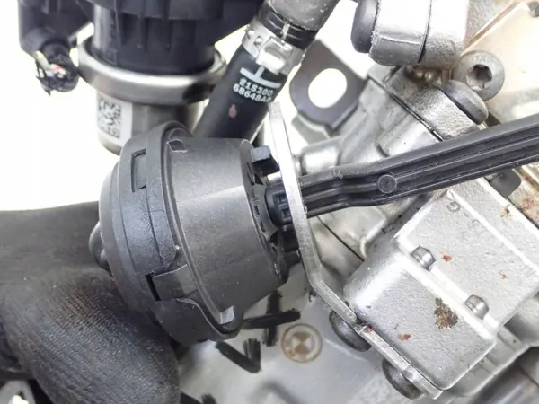 Soupape EGR Refroidisseur OEM 8513132 5A7A498 BMW X2/X1 image 8