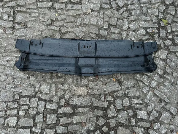 BMW 5 G60 Voorste Riemafdekking OEM 51765R31D27 image 2