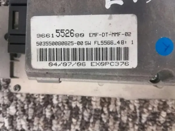 Écran de navigation OEM 9661552680 pour Peugeot 407 2.7L Diesel image 3
