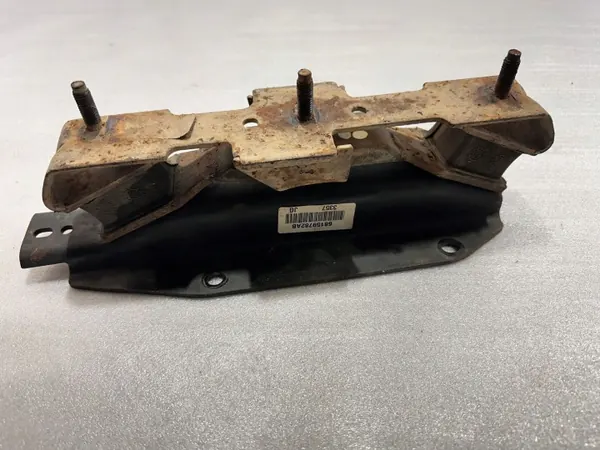 Support de boîte OEM 68159782AB pour Dodge RAM 1500 image 3