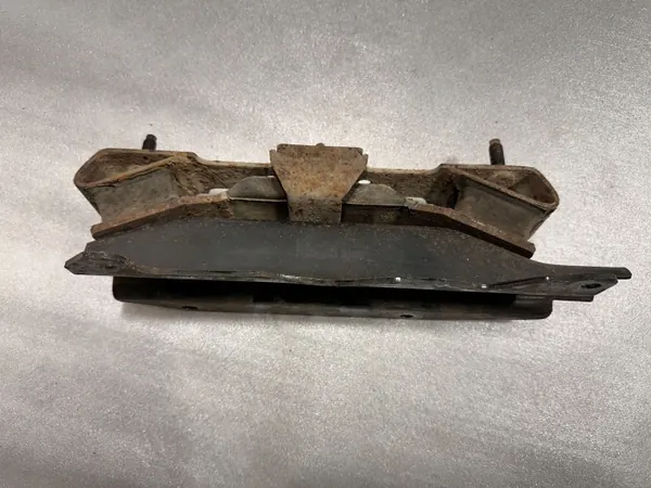 Support de boîte OEM 68159782AB pour Dodge RAM 1500 image 4