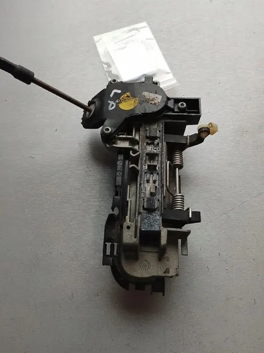 Vasen etuovikahva Audi A4 B6 OEM 12505944 image 3