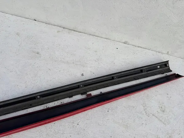 Audi A3 S3 8V Right Side Sill Red 8V5853860 image 5