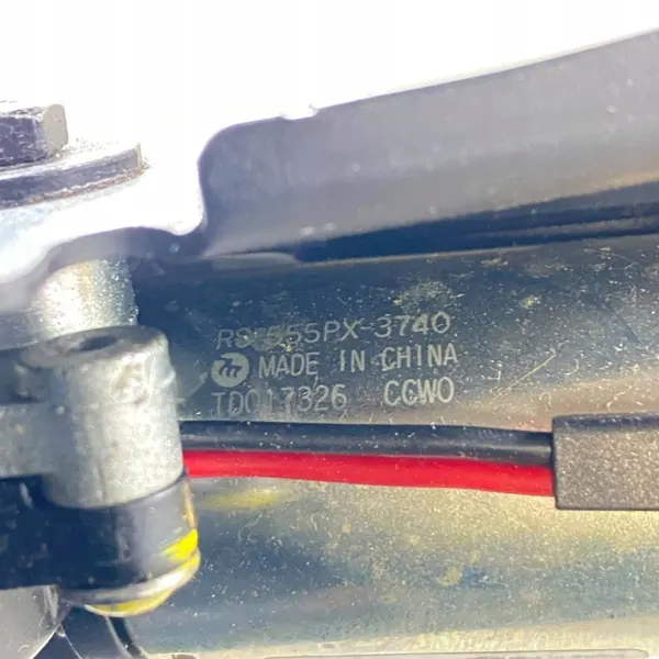 Atuador de fechadura porta-malas BMW X5 E70 OEM 977706103 image 7