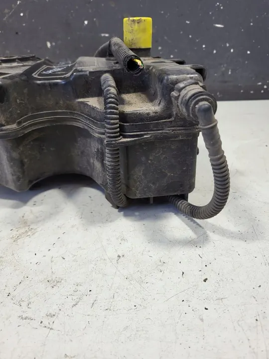 Citroen DPF-nesteensäiliö OEM 9800390380 - 1.6L image 3