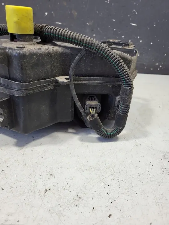 Citroen DPF-nesteensäiliö OEM 9800390380 - 1.6L image 5