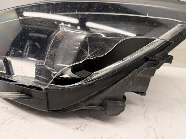 308 T9 Faro Izquierdo FULL LED 9677832480 image 4