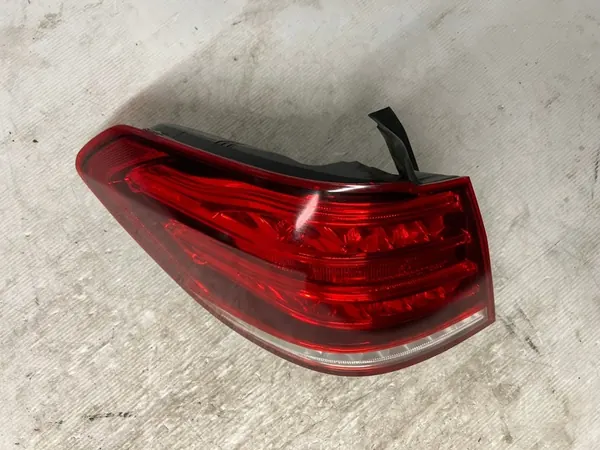 Linker achterlamp Mercedes W212 A2129061703 image 5