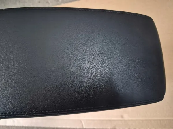 Accoudoir OEM PODŁOKIETNIK TUNELU Cuir pour Suzuki Vitara image 3