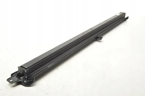 Mercedes AMG GT C190 Rollo Trasero OEM 419473 image 5