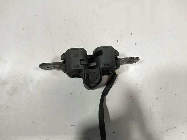 Motorhuvslås Volvo XC60 2015- OE 31479660 image 3