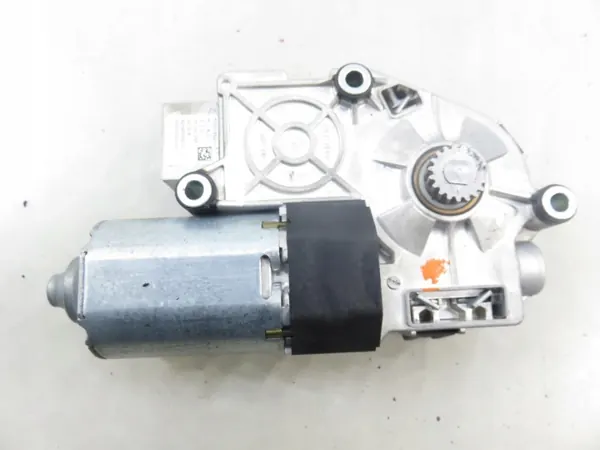 Kattoluukun moottori OEM 5G0959591A VW Golf VII:lle image 7