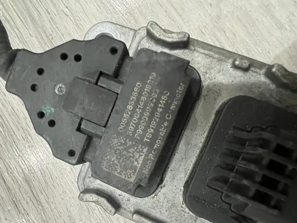 Sensor NOx Fiat 500L 55283366 image 5