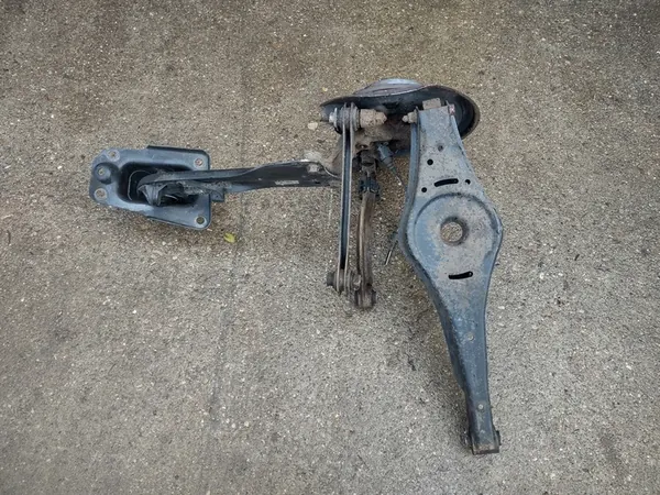 Snodo posteriore sinistro VW Golf VI Audi A3 OEM image 4