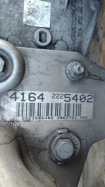 Mercedes S W222 Hinterachsschwinge OEM 2223505402 image 3