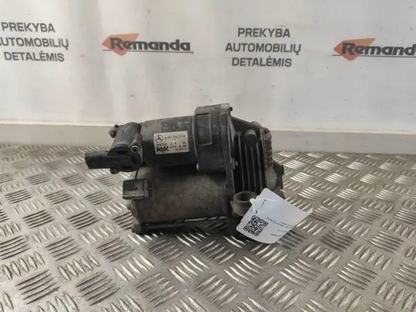 Compressor de ar Mercedes-Benz OEM A2213201704 Usado image 4