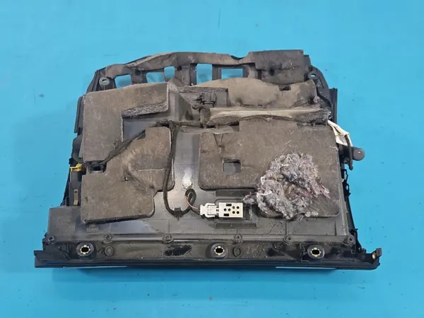 Porta-luvas Audi A3 8P OEM 8P1857035G Usado image 3